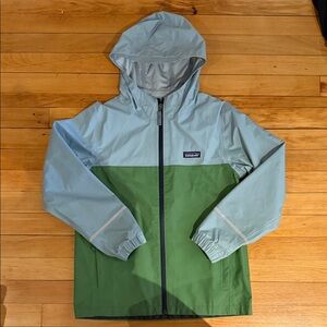 Patagonia Kids Light Blue and Green Jacket